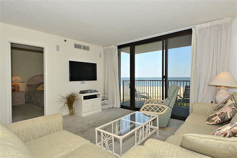 Top oceanfront rentals in Sea Colony 